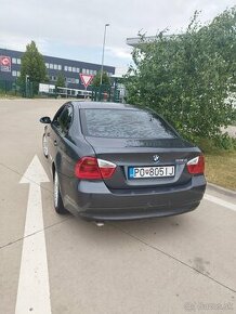 BMW E90 D318 - 1