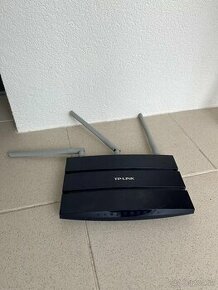 TP Link Router - 1