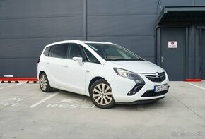 Opel Zafira Tourer 2.0 CDTi ECOTEC 130k Cosmo - 1