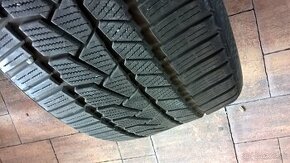 2 ks ZIMNÉ 245/35 R20 95V XL  CONTINENTAL cca 7 mm  DOT 2023