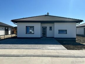 NOVOSTAVBA SAMOSTATNEHO 4i DOMU HVIEZDOSLAVOV 110m2,