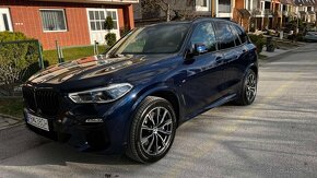 BMW X5 xDrive30d M packet SK model