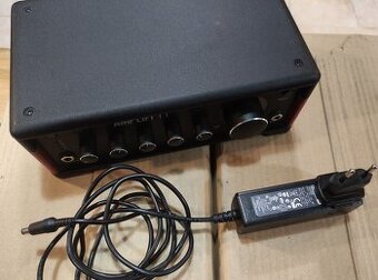 Line6 Amplifi TT gitarový preamp/multiefekt/modeler/zvukovka