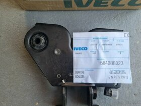 IVECO STRALIS zámok kabíny 504088023