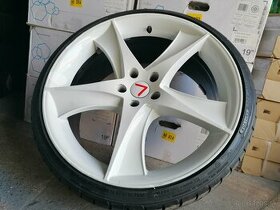 Alu sada = 5x112 = ETA BETA = s pneu = 255/30 R21 - 1