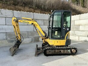 Minibager Komatsu PC26 MR3