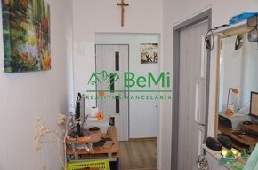 2izbový byt s balkónom v Rožňave 59900,-Eur