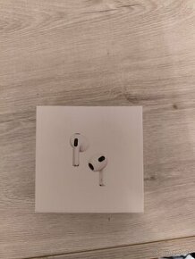 AirPods 3