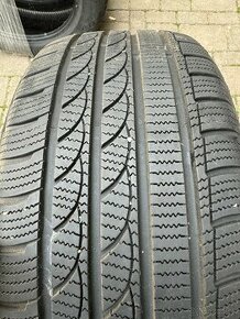 Zimné Pneu Minerva 235/40R18