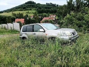 Nissan x-trial t30 2,2 84kw