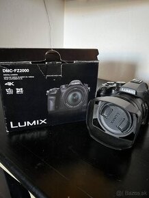 Panasonic LUMIX DMC-FZ2000