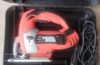 Priamočiara píla Black Decker KS999E