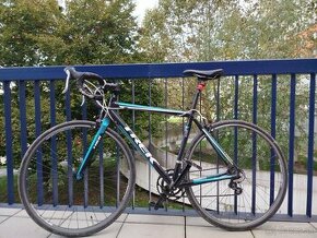 Trek 1.1 100 Series Alpha Aluminum Bicykel