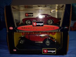 2 celokovové modely fy Burago Mercedes v mierke 1/24