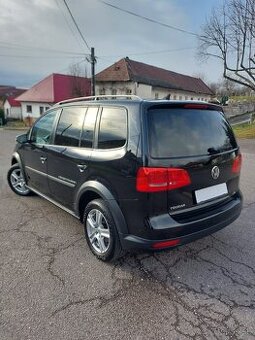 TOURAN CROSS  2.0TDI 103KW ...2012... SK ŠPZ