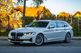 BMW Rad 5 Touring 530d Steptronic 210KW