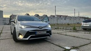 Avensis kombi