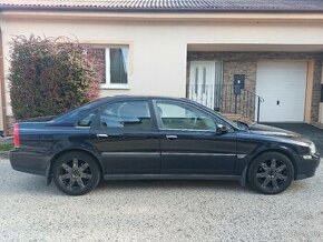 Volvo S80 2.5T  4x4 AUTOMAT - 1