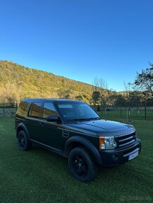 Land Rover Discovery 3 (4x4) - 1