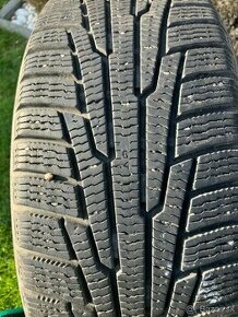 ——-Nokian zimne pneu 195/50 R16