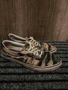 Vans tenisky 44