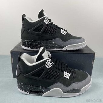 NIKE AIR JORDAN 4 FEAR