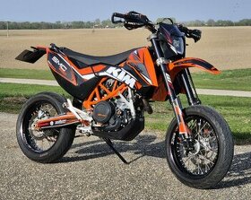 KTM 690 SMC