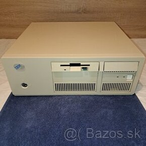 stary pocitac IBM PS/2 486DX 33mhz