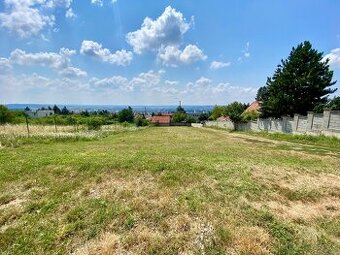 STAVEBNÝ POZEMOK NITRA - ZOBOR S VÝHĽADOM NA MESTO