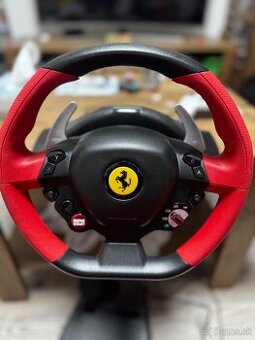 Volant Thrustmaster Ferrari 458 Spider