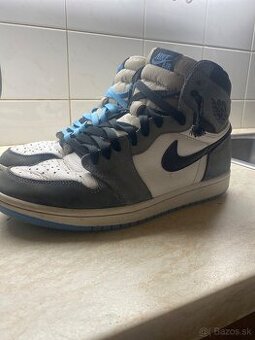 Air Jordan 1 high University Blue