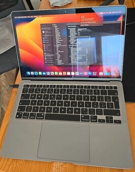 Predám MacBook Air M1 8GB/256GB - 100%batéria - 86 cyklov