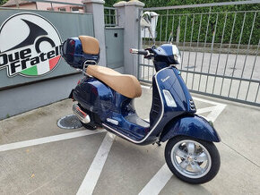 Vespa GTS 125