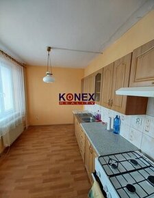 Slnečný 3-izbový byt v centre mesta Trebišov - 1