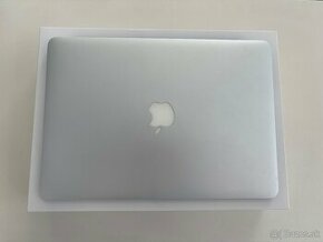 MacBook Air 13-inch