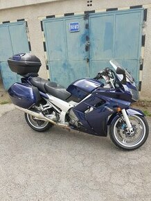 Yamaha FJR 1300 - 1