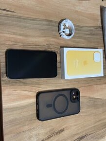 Predám Apple iPhone 14 128GB Black Stav Nového Telefónu