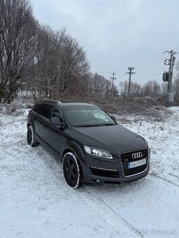 Audi Q7 4.2 FSI V8 QUATTRO