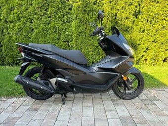 Honda PCX 125 Black