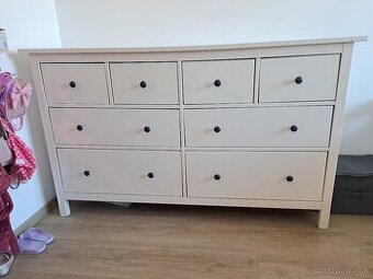 Komoda Hemnes z Ikea