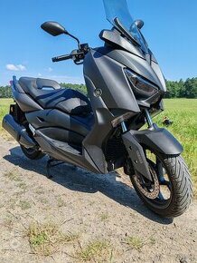 Yamaha xmax 300