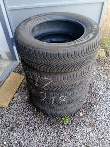 zimné pneumatiky 215/65r17- 2ks Michelin.