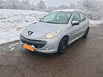 Predám. Peugeot 206+ 1.4i