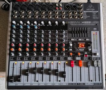 Predám mixpult Behringer XENYX X1222 USB - 1