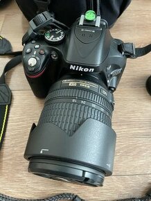 Nikon d5200 + príslušenstvo