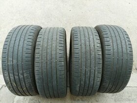 215/55R17 Continental