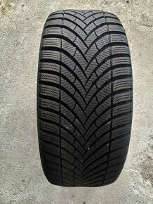 Semperit 225/45R17 zimné