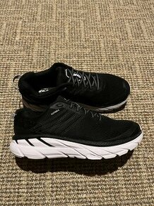 Hoka Clifton 6