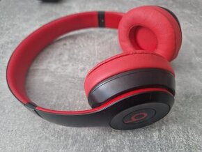 Beats solo 3 wireless - (L) strana nalomená - plně funkční