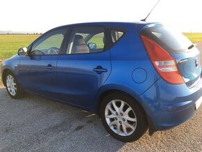 Hyundai i 30,  nafta 1,6 crdi, r.v.2008